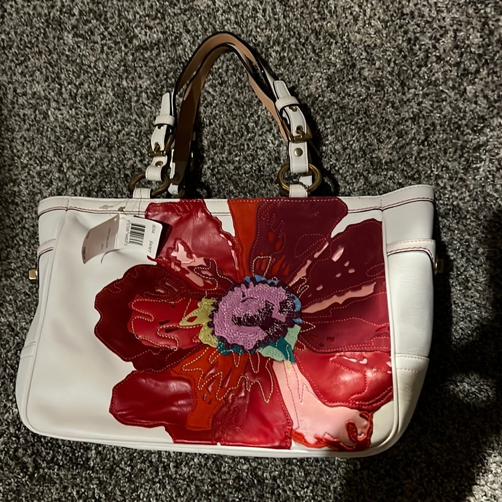 NWT & 17 YEARS OLD?!? YES! Vintage Coach 9244 Ltd Edition Poppy w/dust bag(RARE)